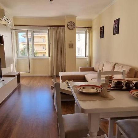 New & Great Located Apartment Near Center Tirana Extérieur photo