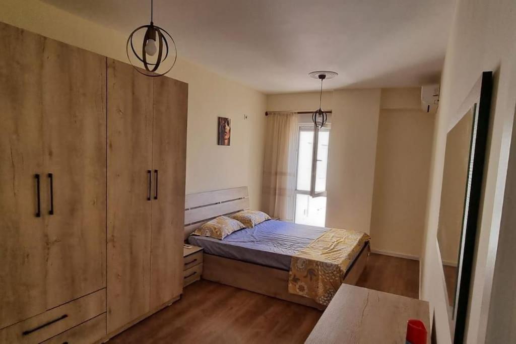 New & Great Located Apartment Near Center Tirana Extérieur photo